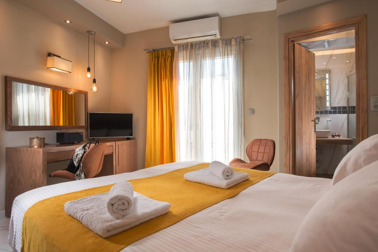Angelica'S Deluxe Rooms In Adamas Exterior foto