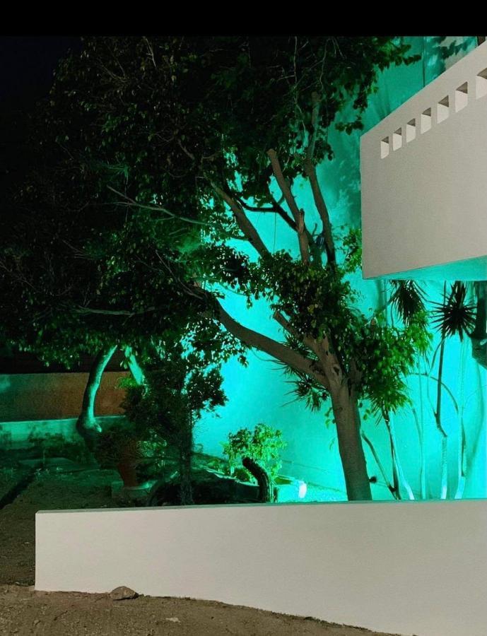 Angelica'S Deluxe Rooms In Adamas Exterior foto